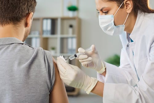 Prima sperimentazione umana di un vaccino contro la forma più comune di tumore del pancreas