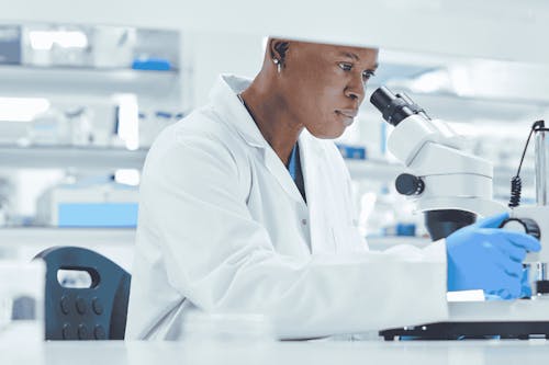 Fondazione Giovanna Ciani rinnova il sostegno ad AIRC per la ricerca sul cancro